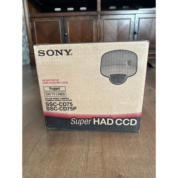Sony Super HAD CCD Color Video Camera (SSC-CD75 /SSC-CD75P) - Picture 1 of 2